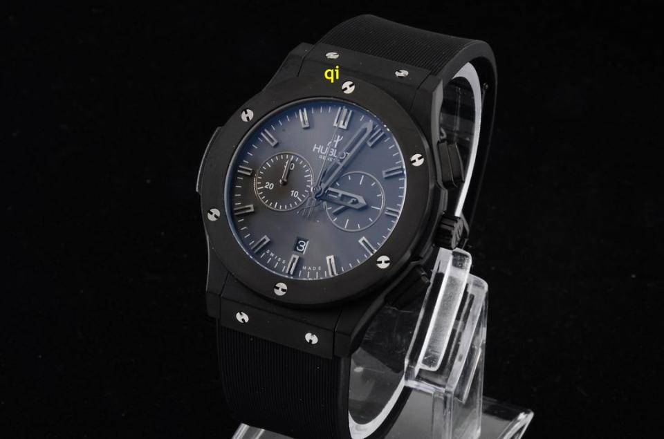 HUBLOT GENEVE Watch 27